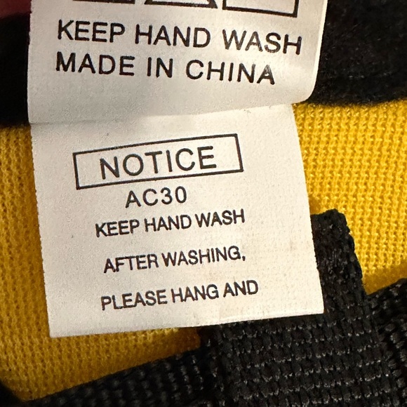 ๐ถ Puppia Soft Dog Harness โ Red, No Choke Design (NWT) ๐ถ - Picture 7 of 8